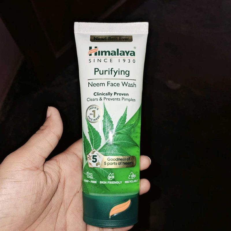 Himalaya Purifying Neem Face Wash