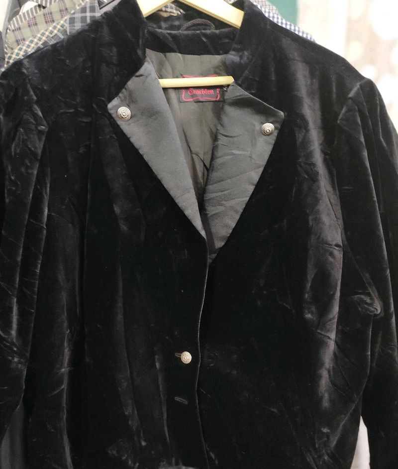 Vintage Black Velvet Blazer