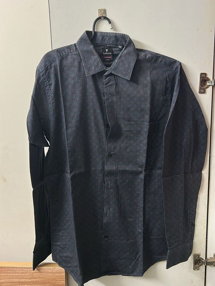Van Heusen shirt perfect for your every occasion