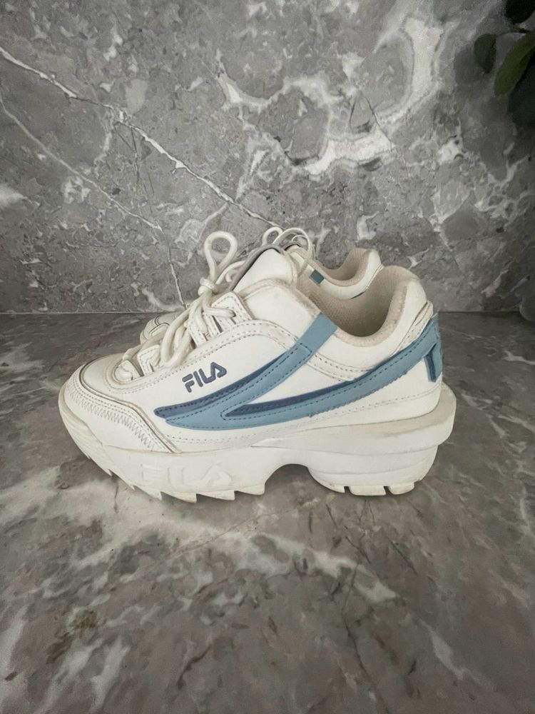 ORIGINAL FILA CHUNKY SNEAKERS