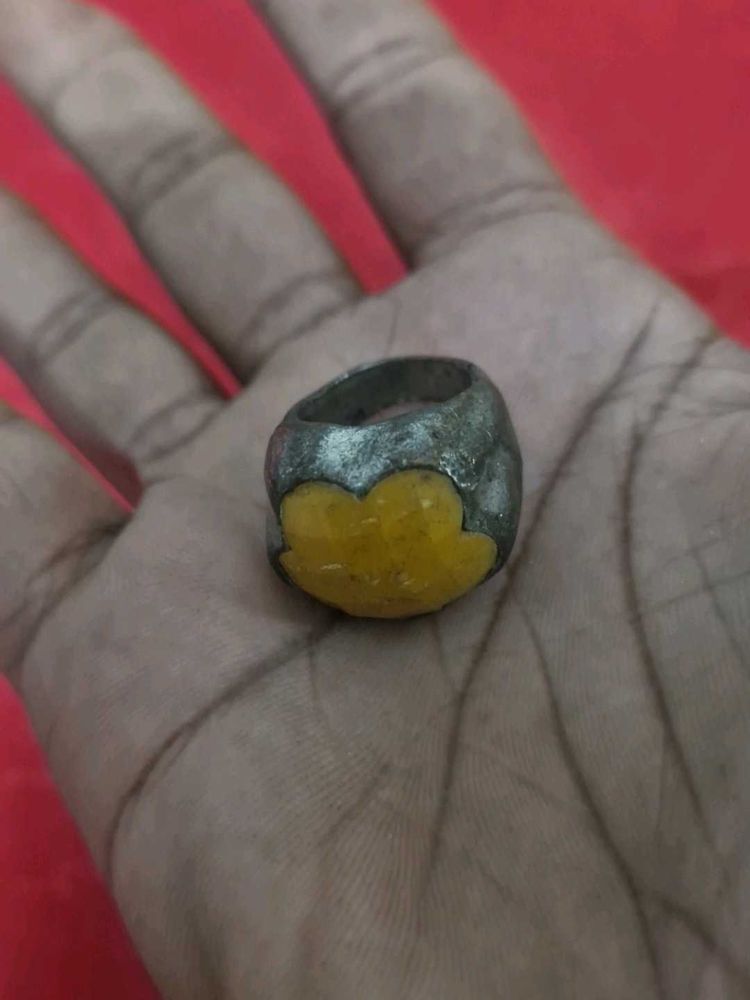 Vintage Yellow Stone Ring