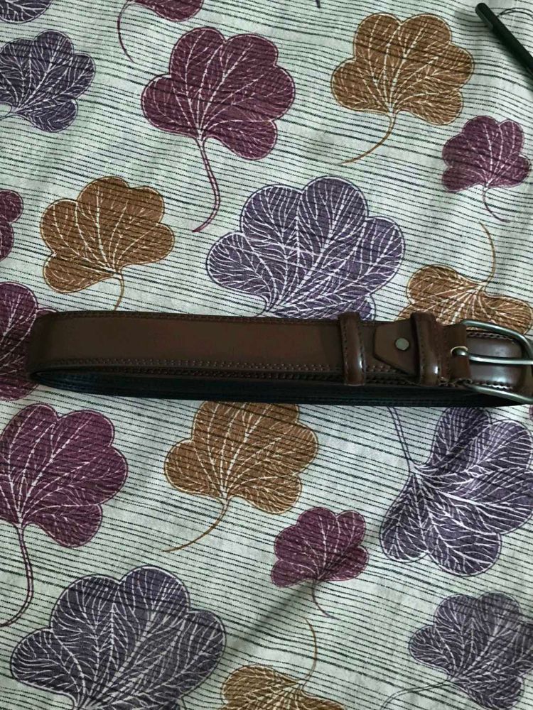 Classic Brown Leather Belt