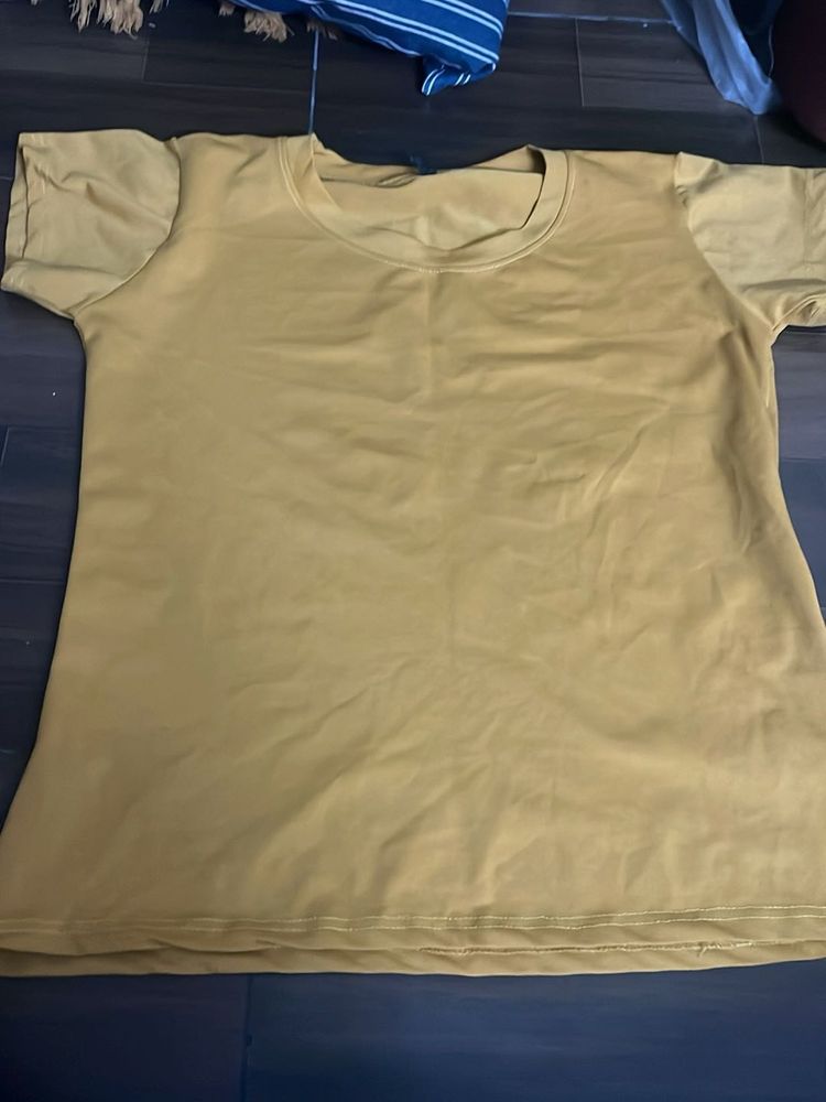 Basic Mustard Yellow T-Shirt