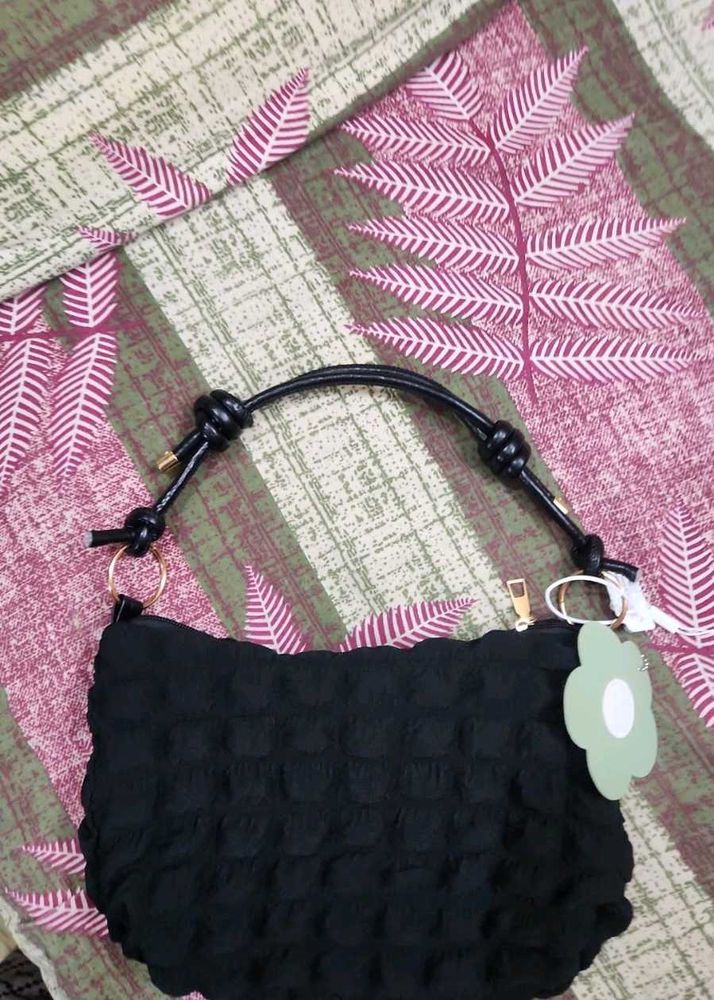 sling shoulder bag