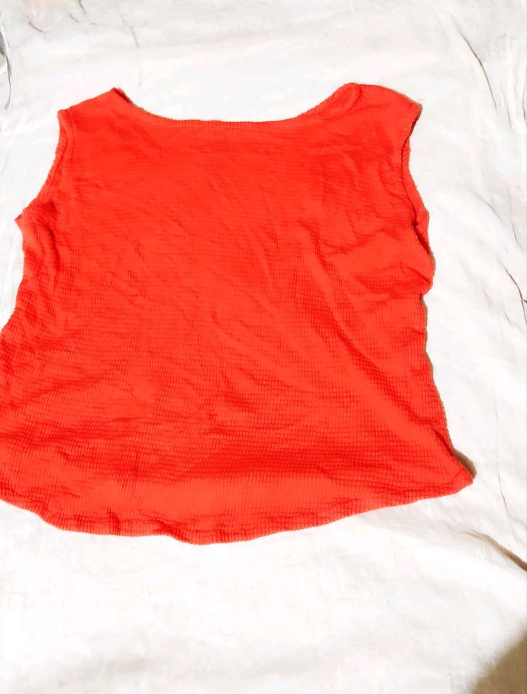Red Half Sleeves Solid Warm Top For light Winter