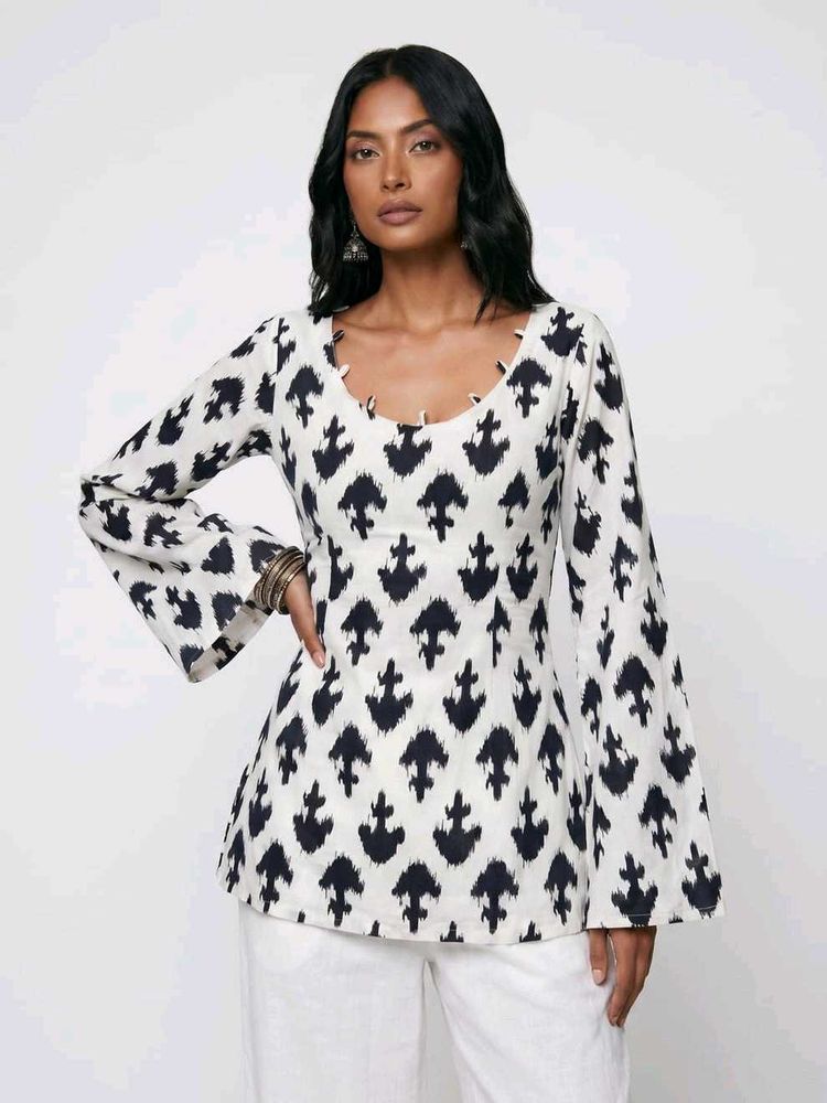 Nishorama Amani Bell Sleeves Kurti