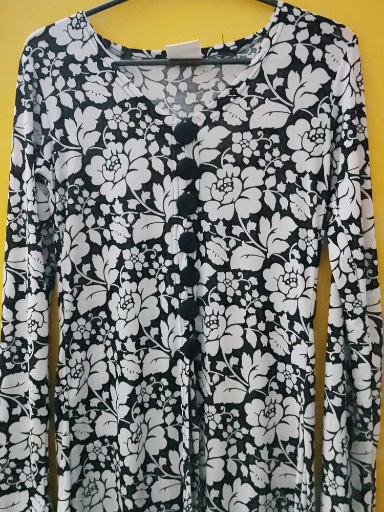 Floral Button-Up Top