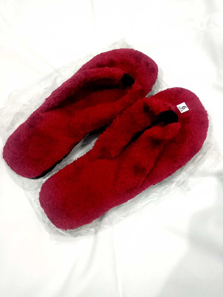 Cozy Red Faux Fur Flip Flops