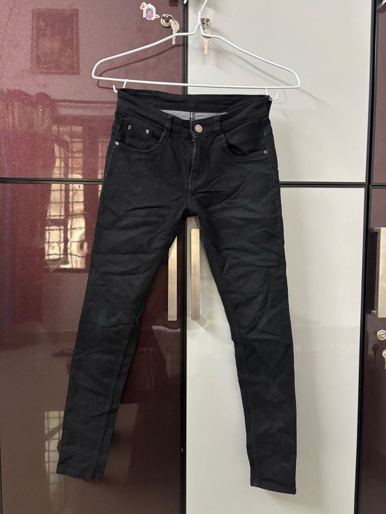 Classic Black Denim Jeans - slim fit for women