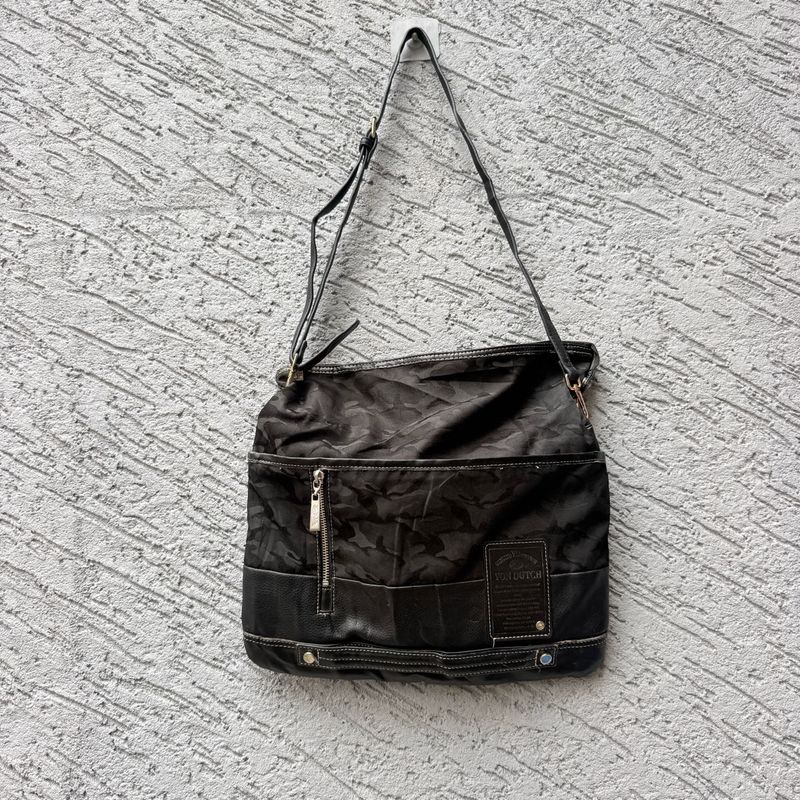 Stylish Black Crossbody Bag