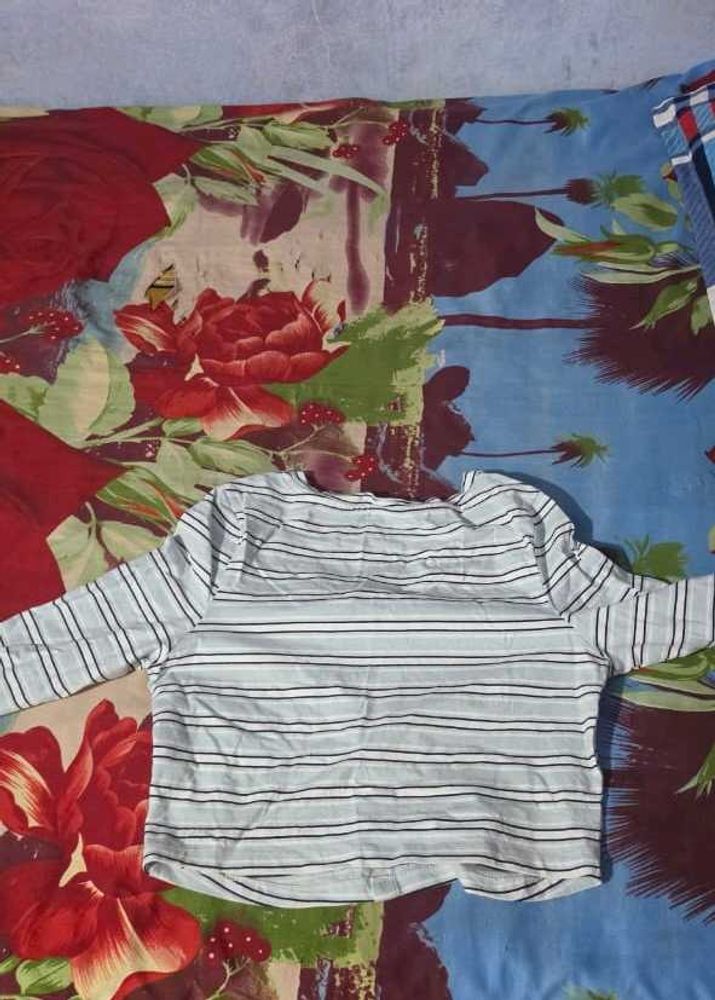 Striped Long Sleeve Crop Top