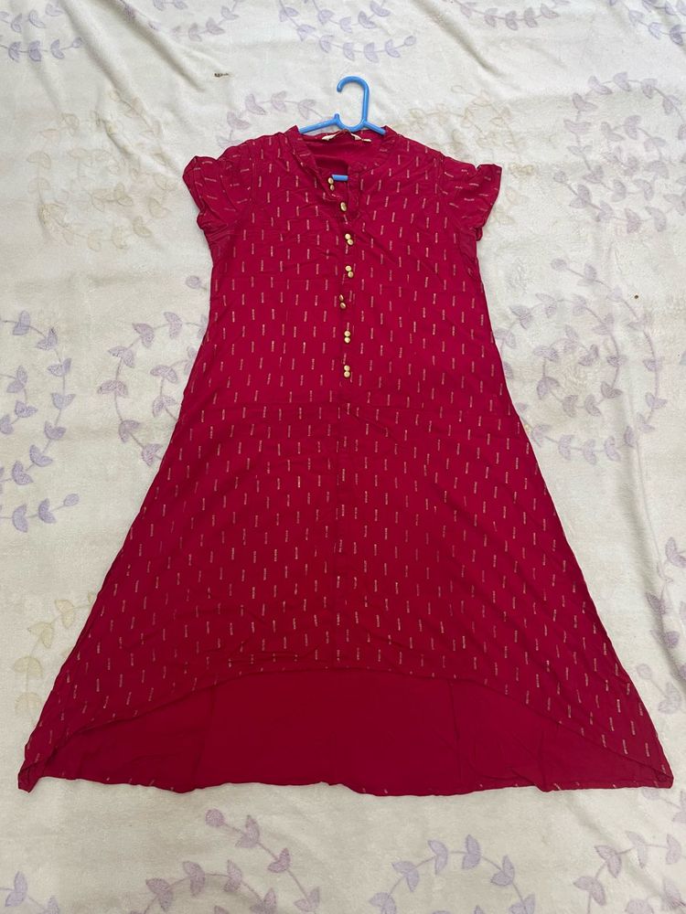 Elegant Pink Kurta with Golden Print