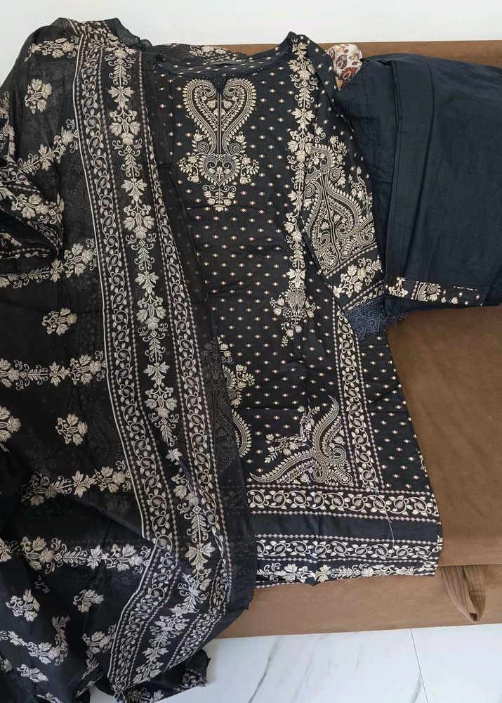 Elegant Black &amp; White Printed Kurta Set with Dupat