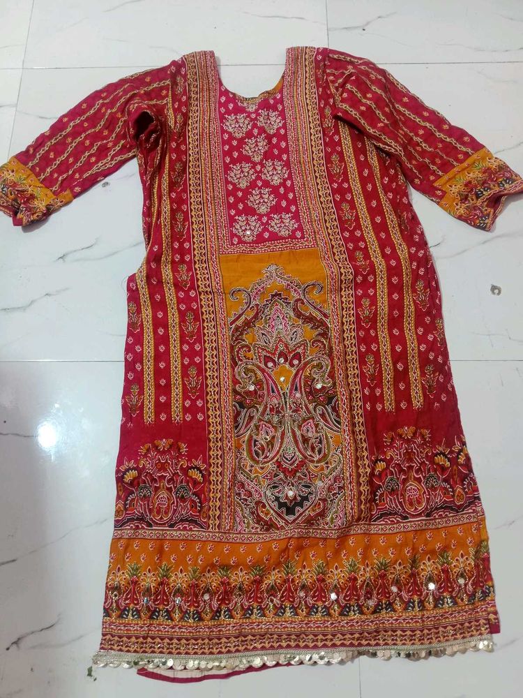 Pakistani suit with pant and dupatta