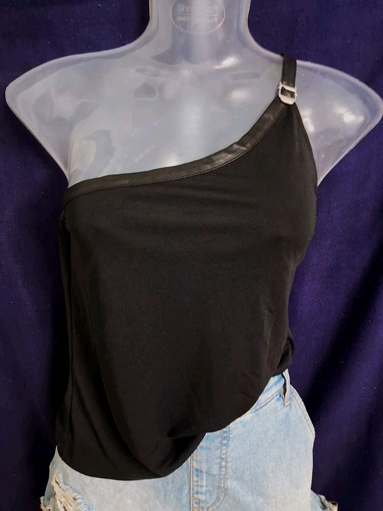 One Shoulder Top