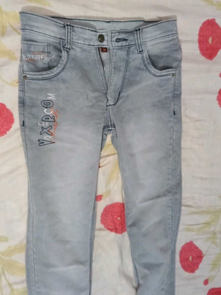 Light Wash Slim Fit Jeans