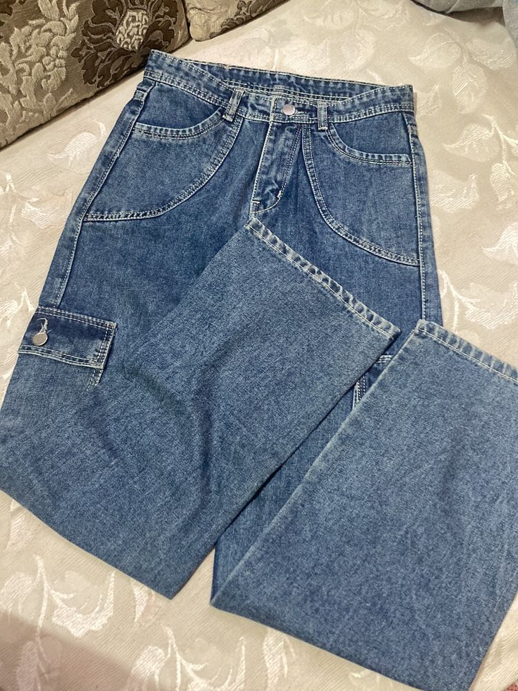 NEW DENIM CARGO JEANS FOR WOMEN