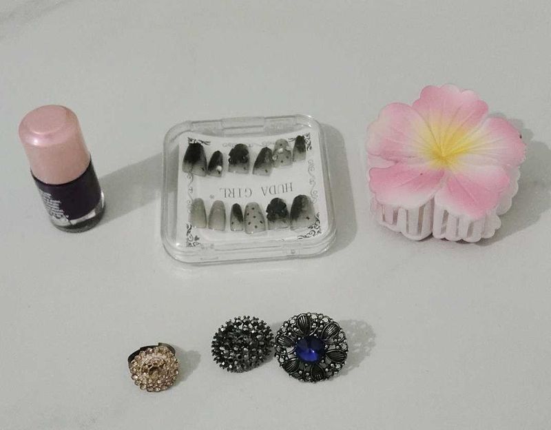 Beauty Bundle: Nails &amp; Rings