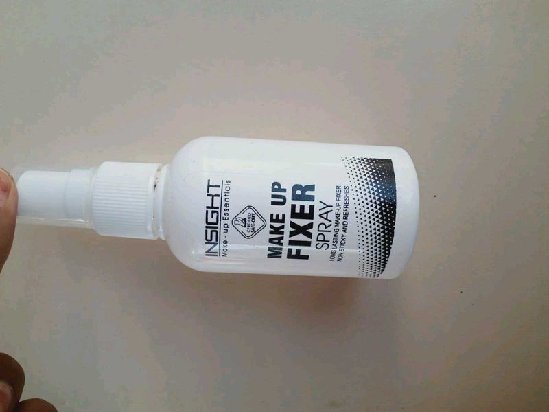 Insight Make Up Fixer Spray