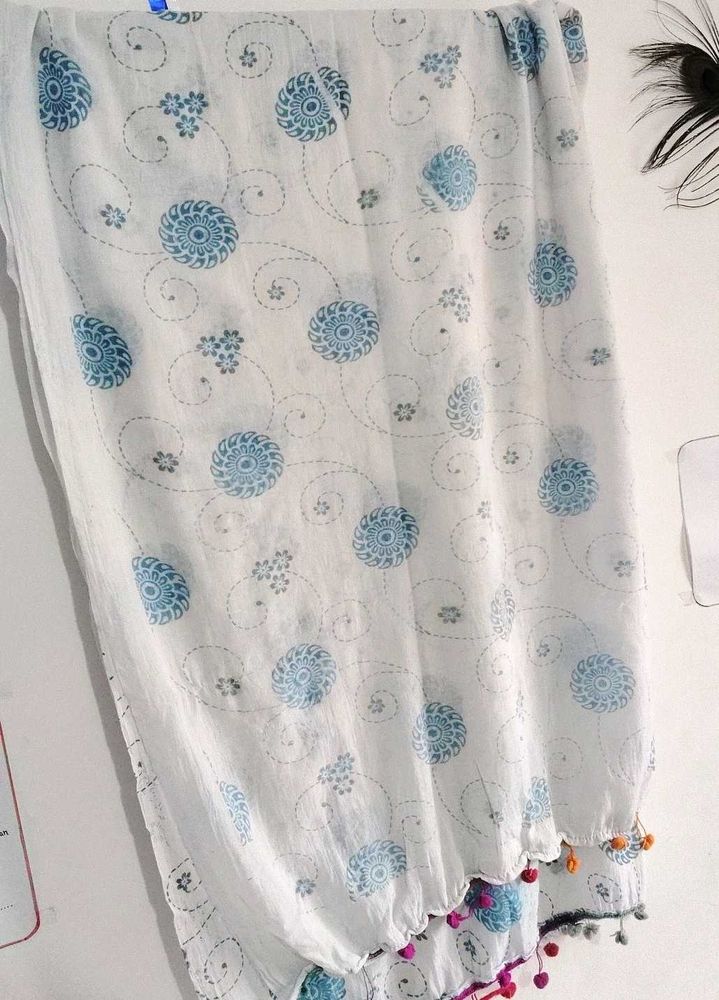 White &amp; Blue Patterned Dupatta 🧣