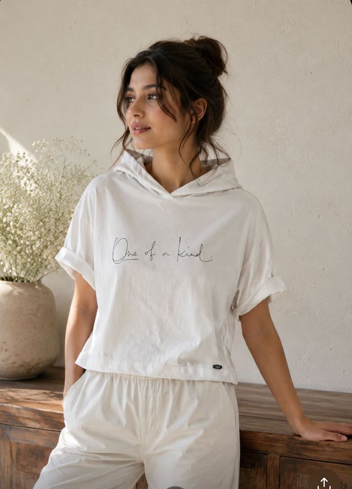 Chic 'One of a Kind' Cropped Hoodie