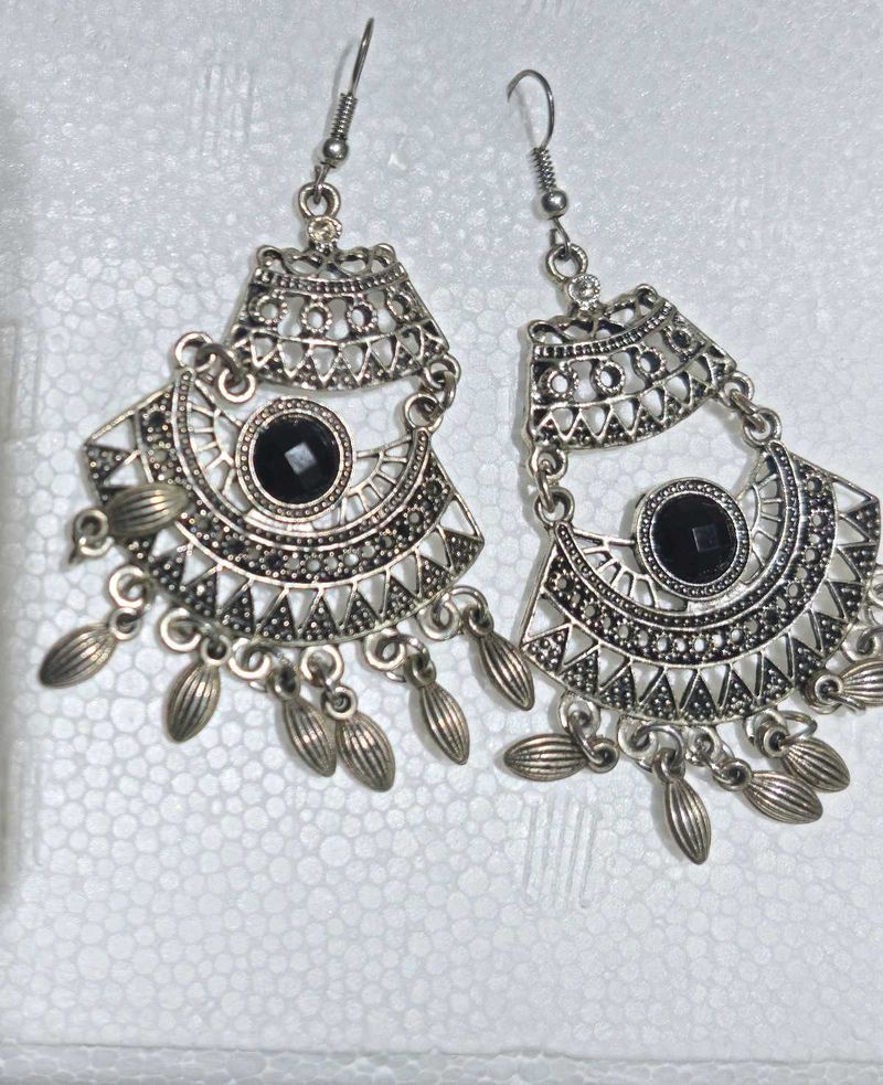 Bohemian Black Stone Chandelier Earrings with free