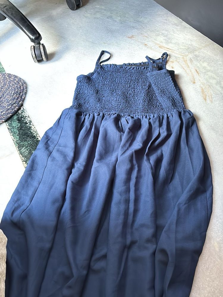 Blue dress