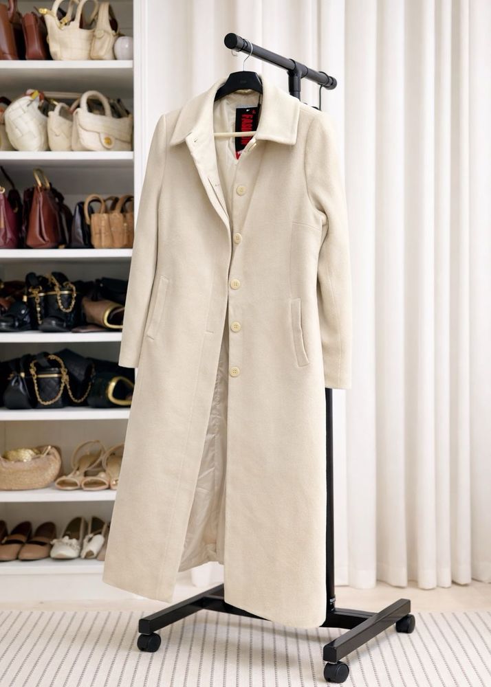 Elegant Cream Trench Coat🦋🐣