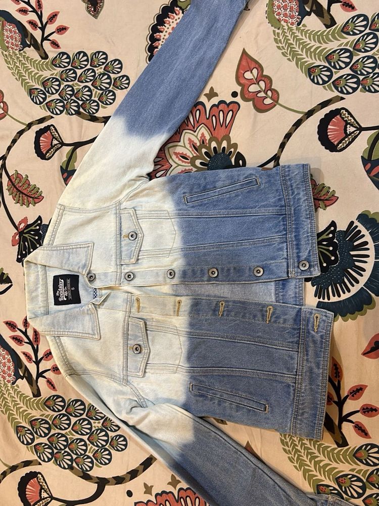 Stylish Dip-Dye Denim Jacket