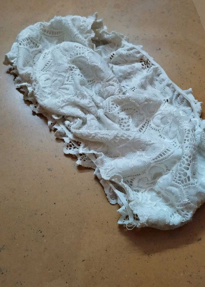 Elegant White Lace Tube Bra Never worn