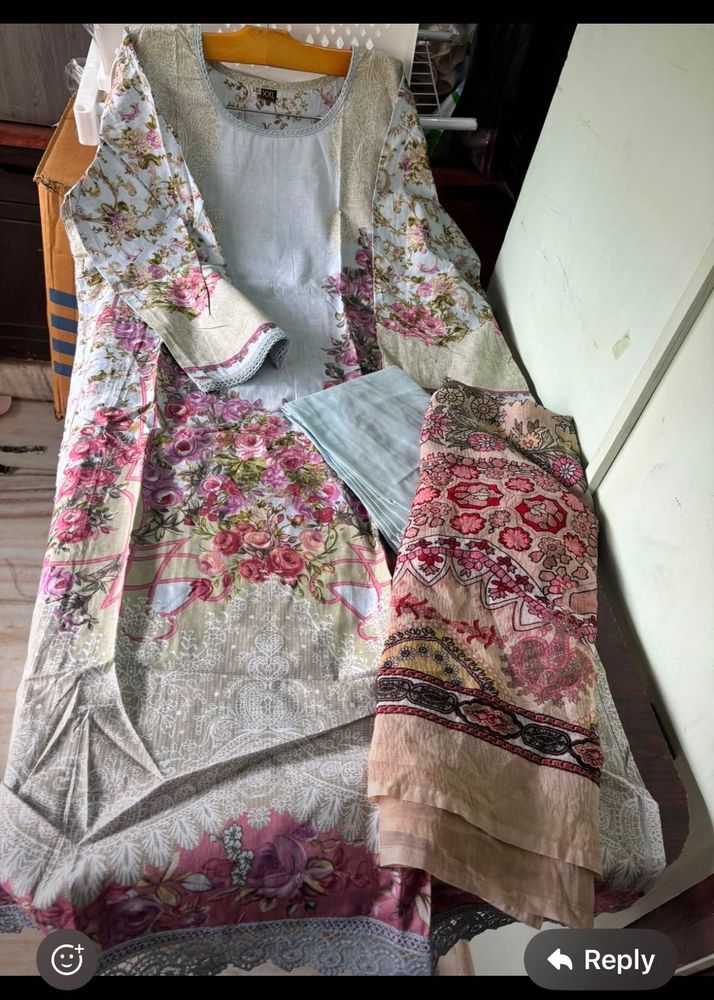 Beautiful Floral Kurta Set