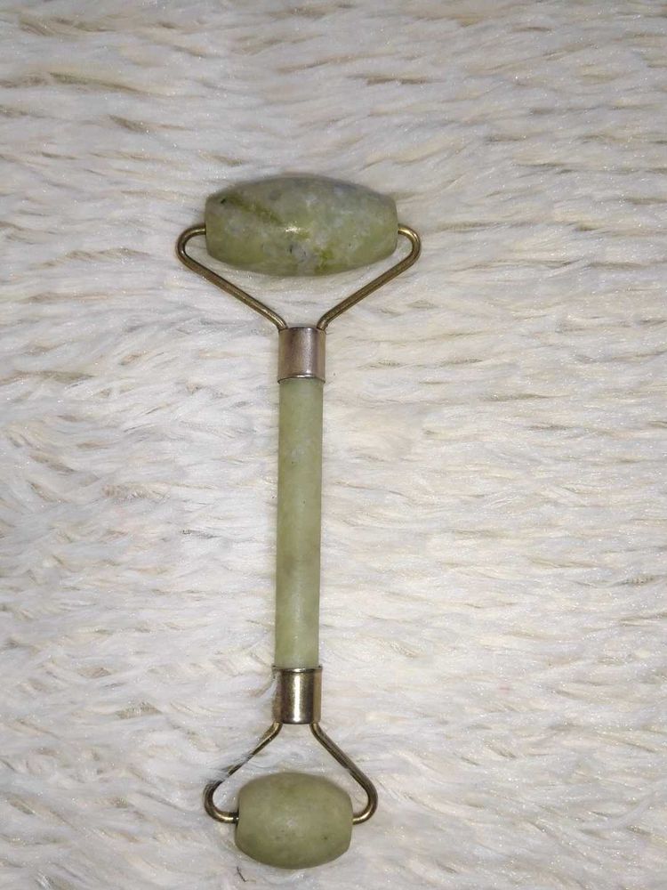 ✨💚Jade Facial Roller💚✨