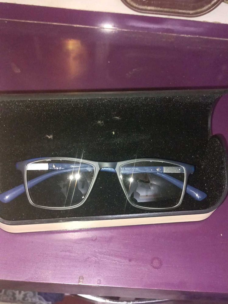 Stylish Blue &amp; Silver Eyeglasses