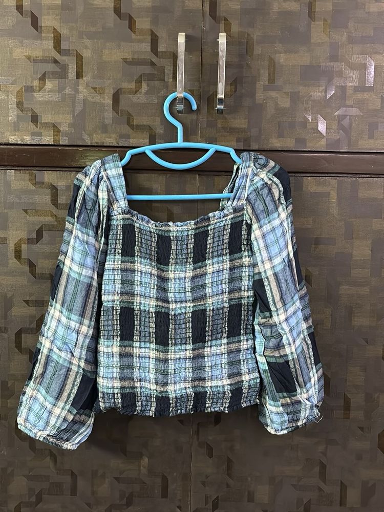MADAME- BLUE STRIPPED CROP Top