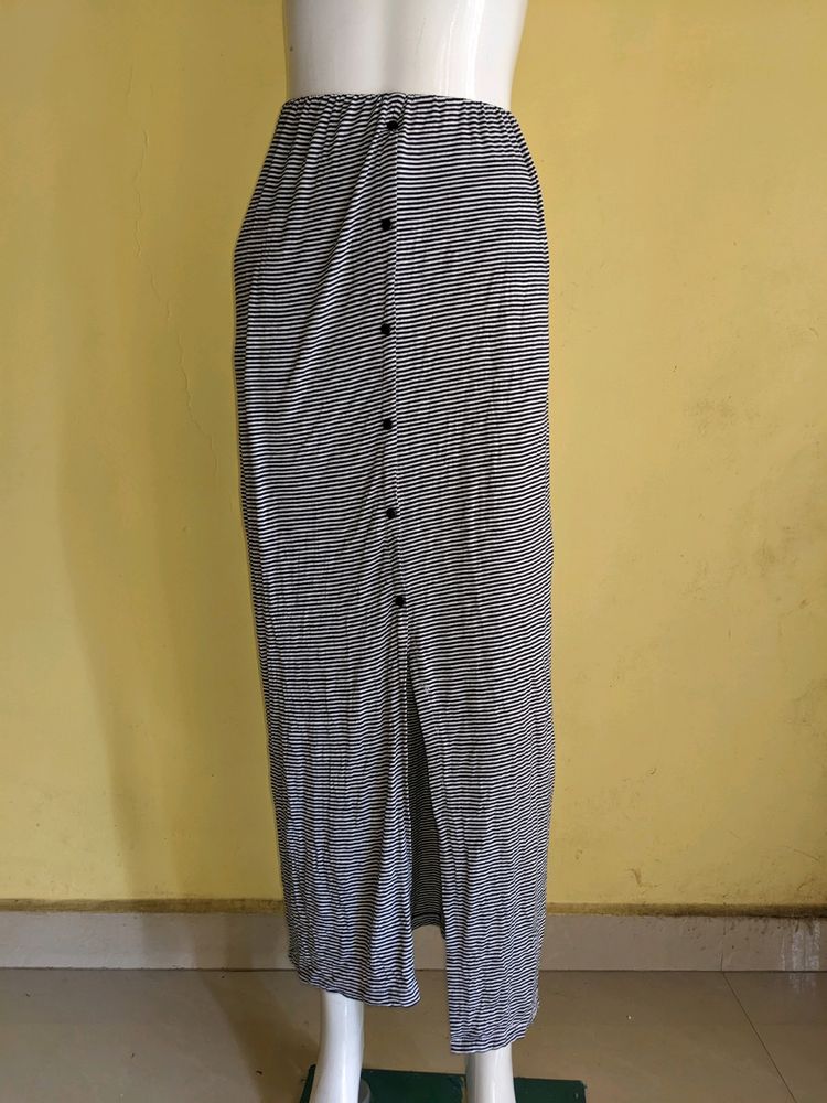 JENNYFER Skirt