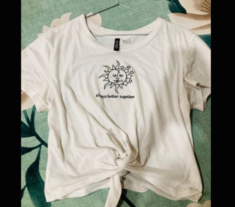 H&amp;M Cute crop top for women