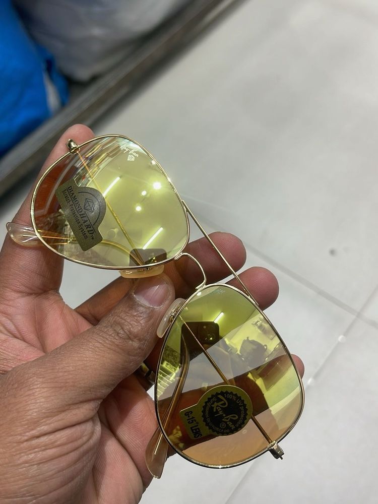 Ray-Ban Aviator Sunglasses