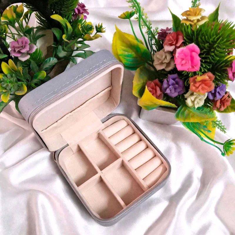 Grey Travel Jewelry Organizer Box