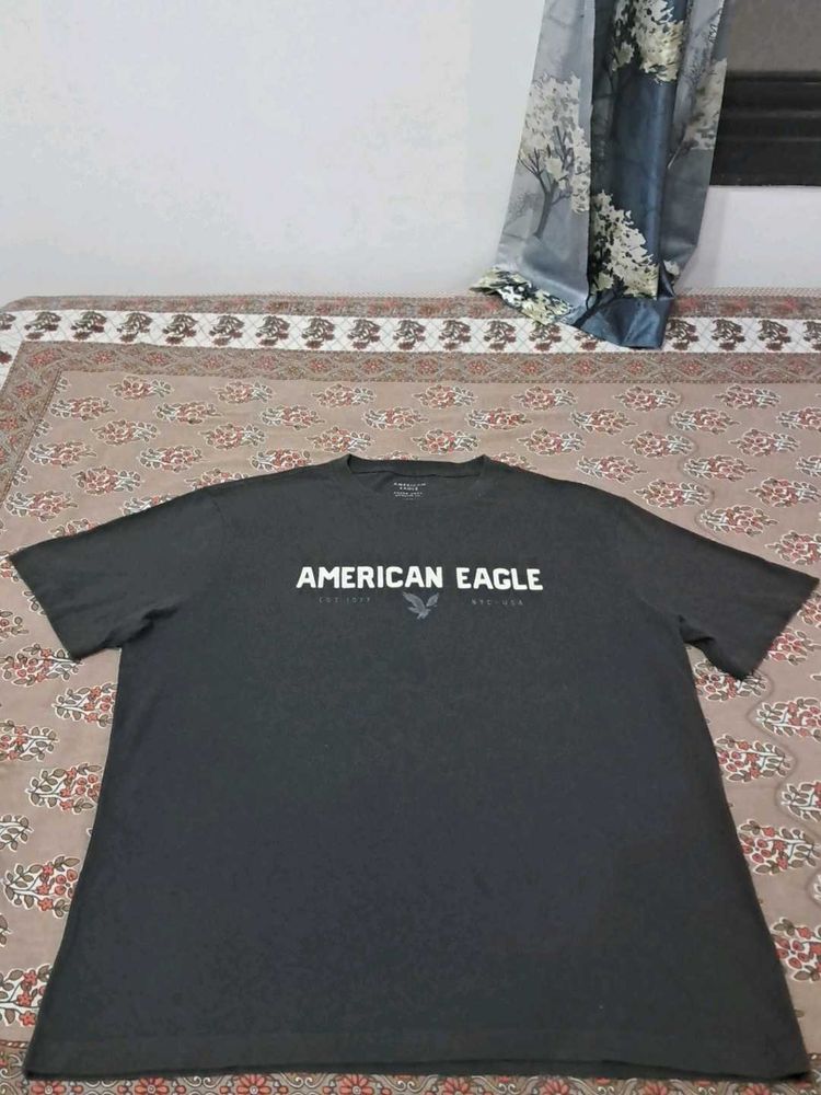 American Eagle T-Shirt