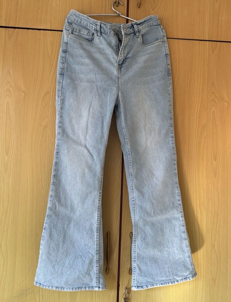 Flared Jeans