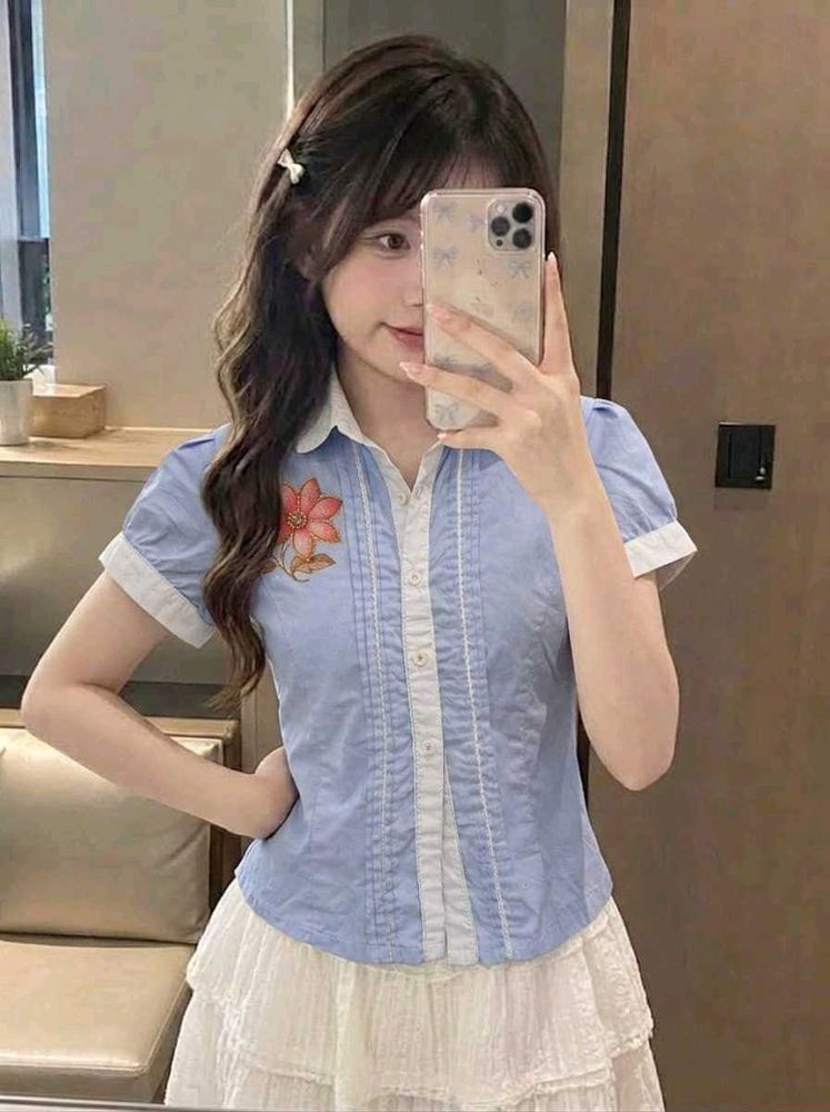 New with tag Blue Embroidered Puff Sleeve Top