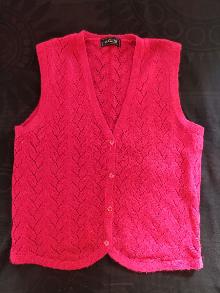 Pink Sweater Vest🌸