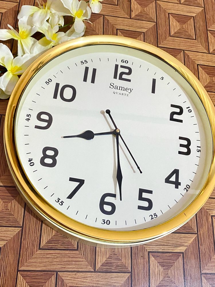 New Wall Watch