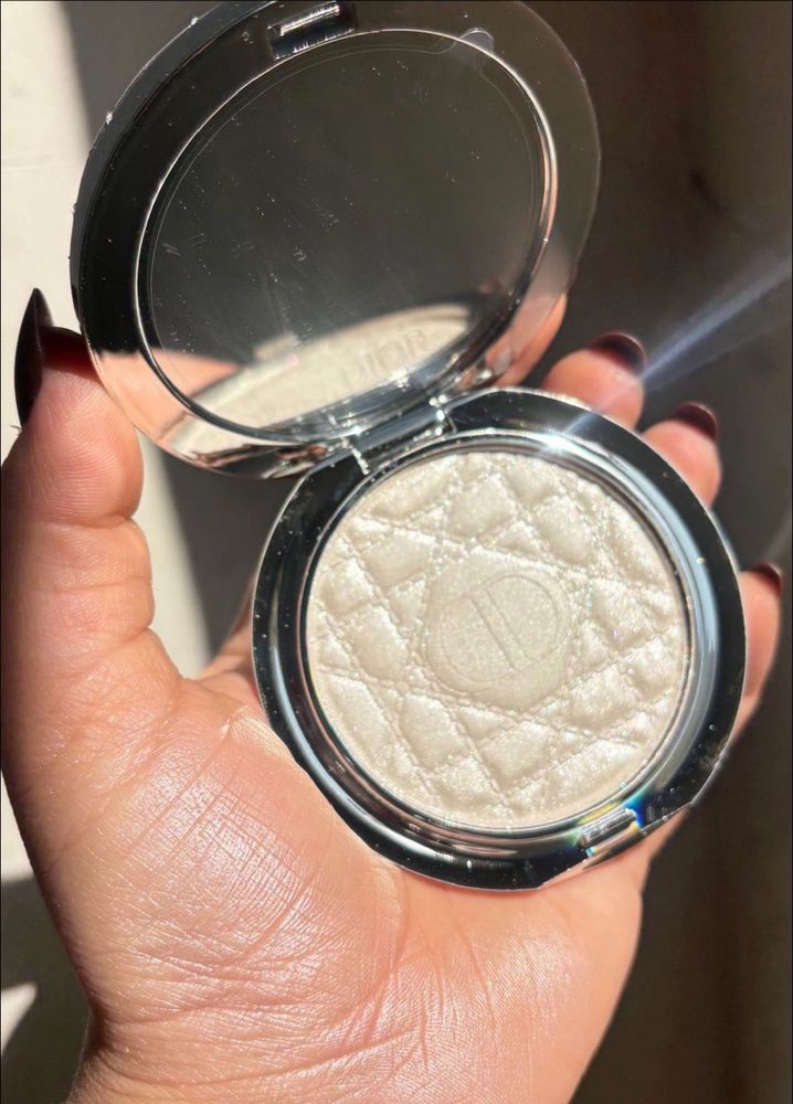 Dior Highlighter - Like New