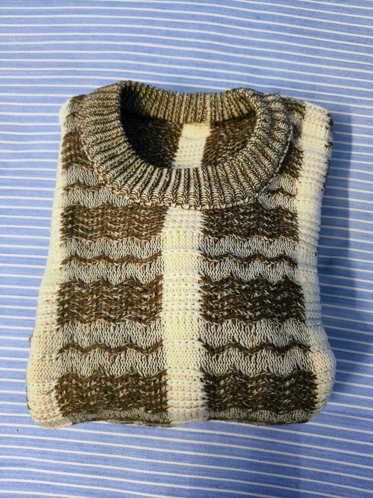 Cozy Checkered Knit Sweater