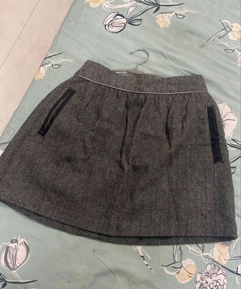 Stylish Grey Mini Skirt