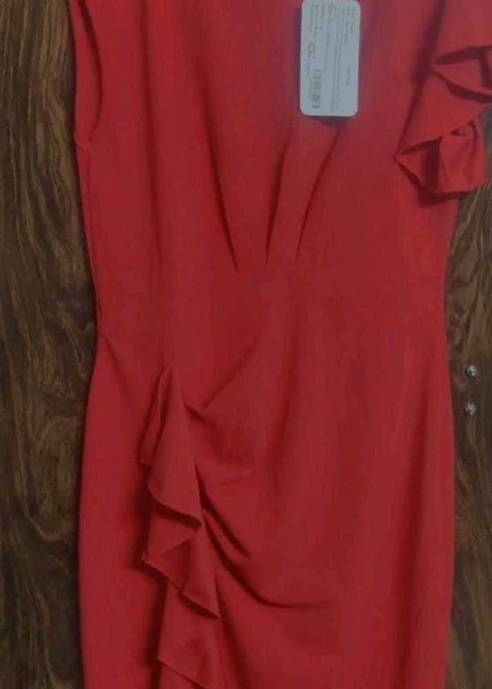 Chic Red Ruffled Dress