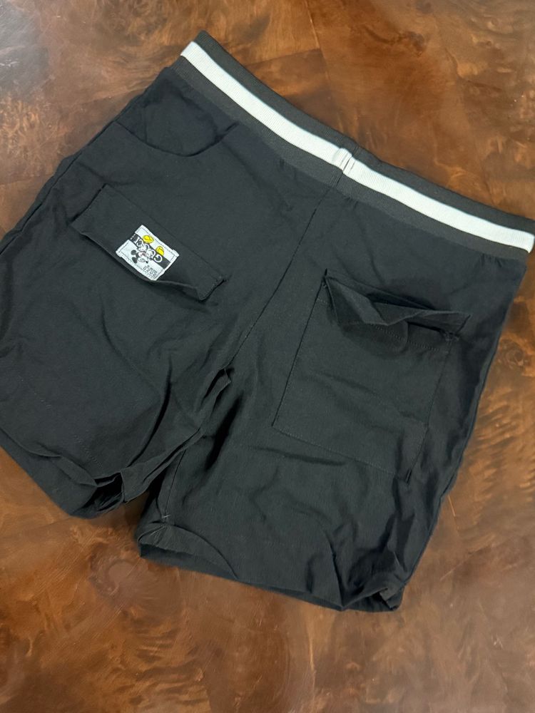 Stylish Black Cargo Shorts