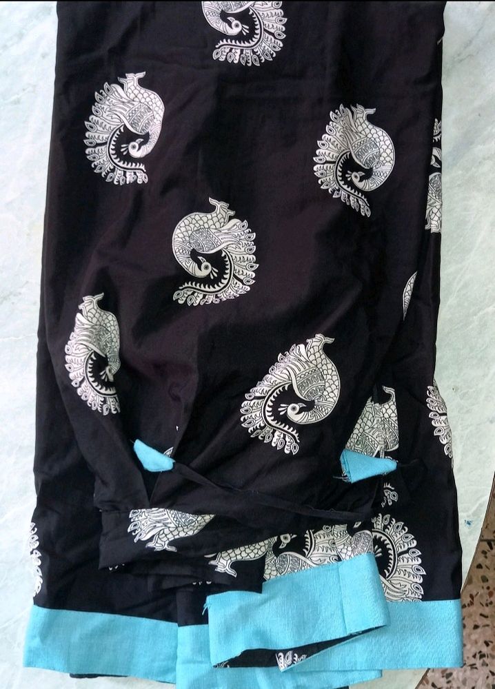 Lose Fittings Long Soft and Comfortable Skirt
