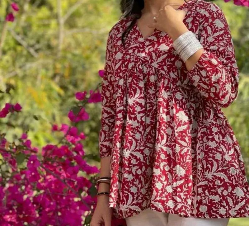 Red short kurti